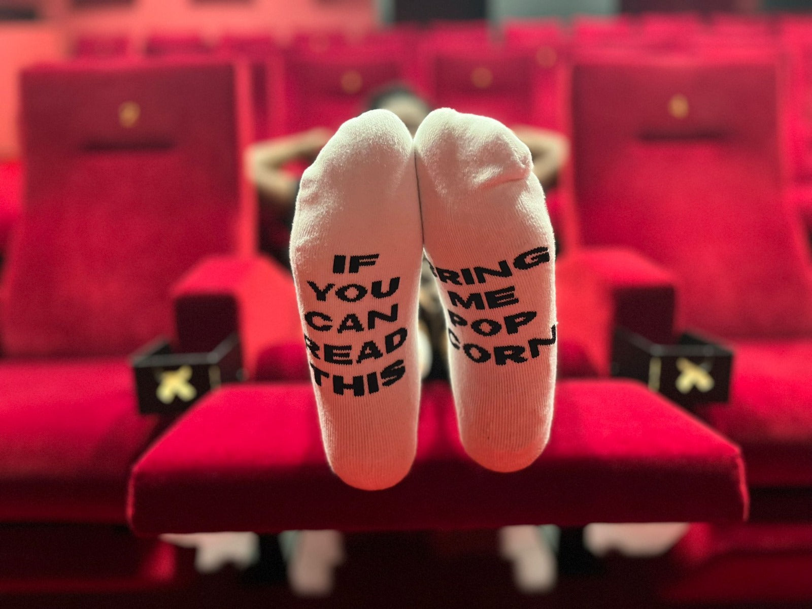 If you can read this, bring me popcorn - Sokken