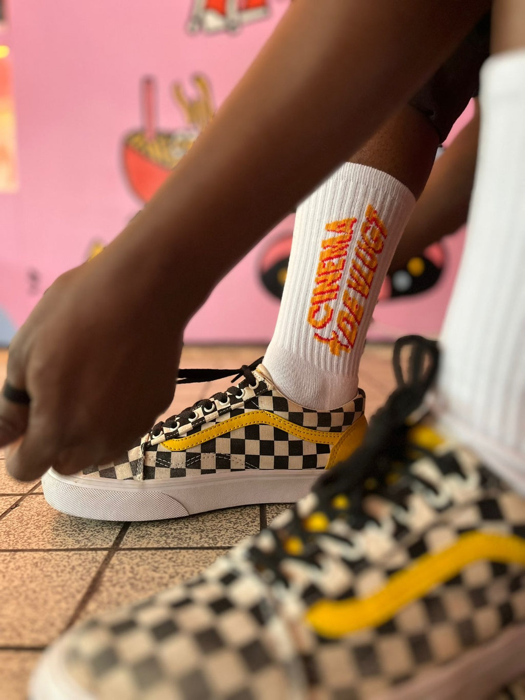 Sokken - If you can read this, bring me popcorn